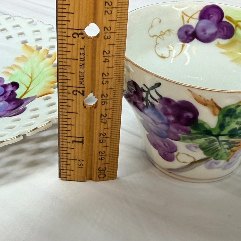 Hand Painted Porcelain Grape Tea Cup and Saucer Set NW-C102A Reticulated Lattice